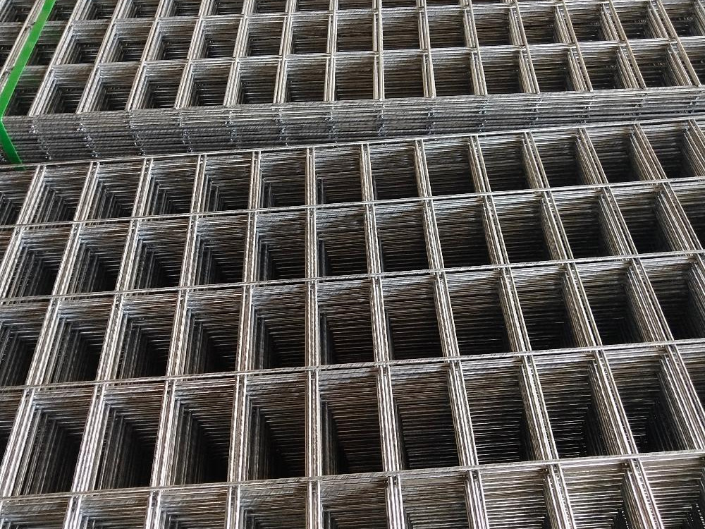 ��������˿��Ƭ