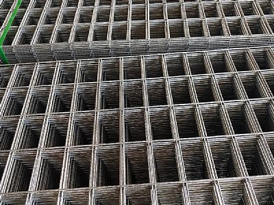 ��������˿��Ƭ